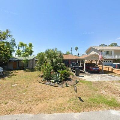 5403 S Lagoon Dr, Panama City, FL 32408