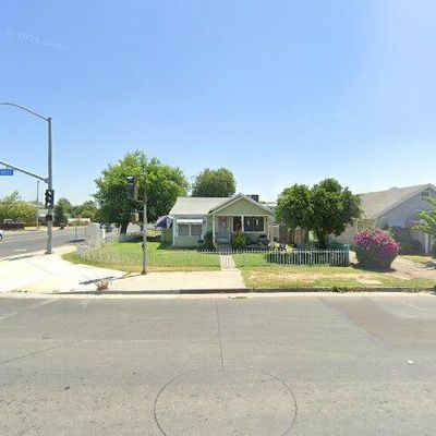 476 N O St, Tulare, CA 93274