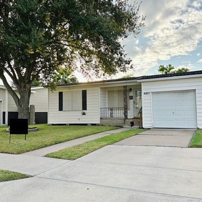 4821 Nesbitt Dr, Corpus Christi, TX 78415