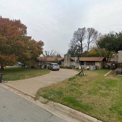 4905 Fall River Dr, Fort Worth, TX 76103