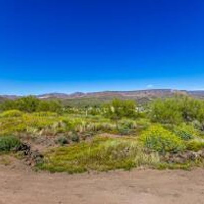 492 Xx N 13 Th Avenue, New River, AZ 85087