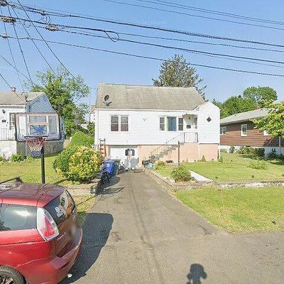 495 Hart St, Bridgeport, CT 06606