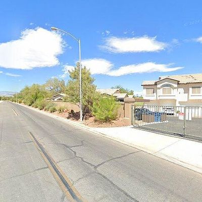 4980 Black Bear Rd #102, Las Vegas, NV 89149