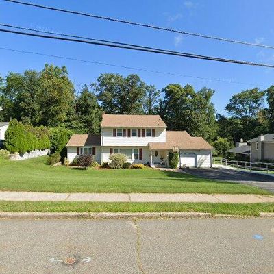 50 Queens Rd, Rockaway, NJ 07866