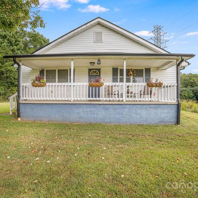 50 Roberta St, Marion, NC 28752