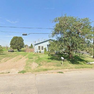 500 S Broadway St, Plainview, TX 79072