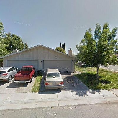 5000 Clover Field Way, Sacramento, CA 95824