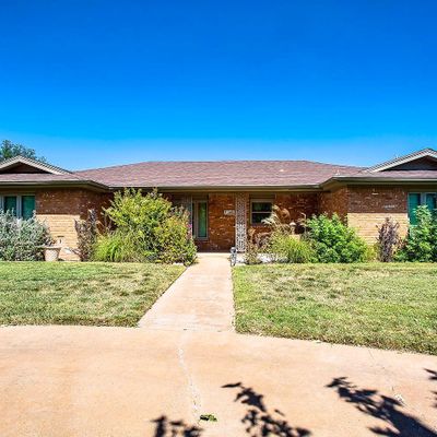 5002 94 Th St, Lubbock, TX 79424