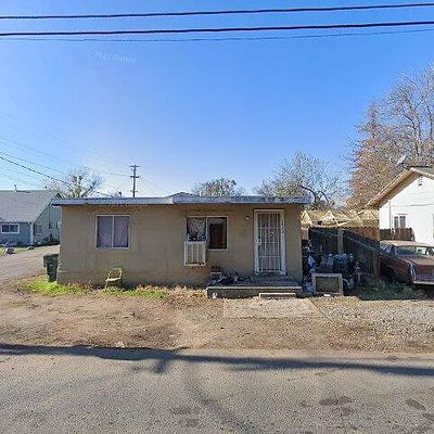 5920 Grove Ave, Marysville, CA 95901