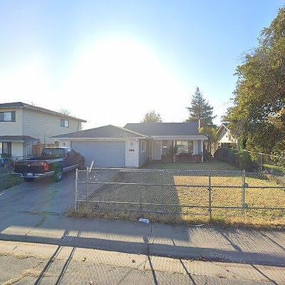 5921 Green Glen Way, Sacramento, CA 95842