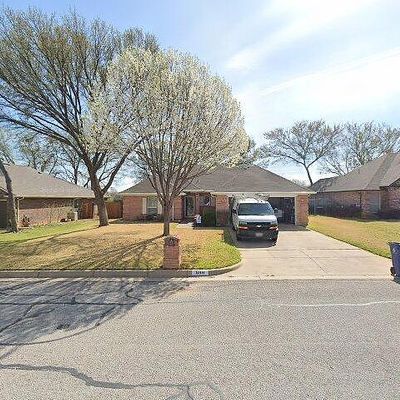 599 Cardinal Ridge Rd, Burleson, TX 76028