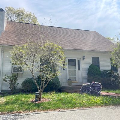 60 Brown St, North Dartmouth, MA 02747