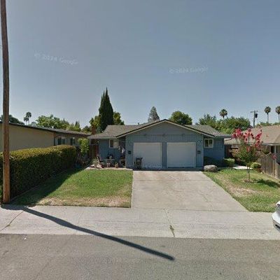 6040 Bourbon Dr, Carmichael, CA 95608