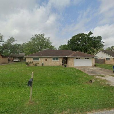 606 Roene Ln, West Columbia, TX 77486