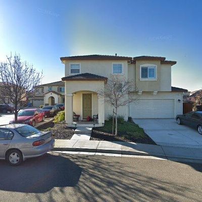 607 Embassy Cir, Vacaville, CA 95688