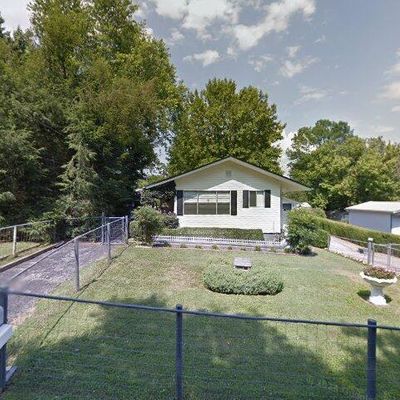 618 Elizabeth St, Maryville, TN 37804