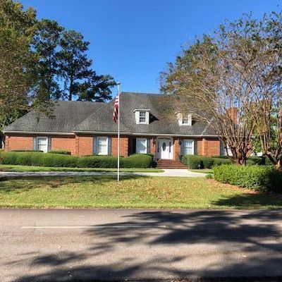 618 Santee Dr, Santee, SC 29142