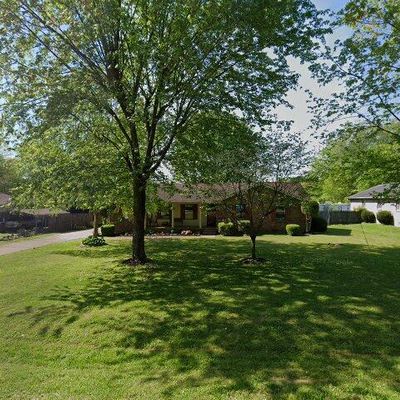 621 Teree Dr, Gallatin, TN 37066