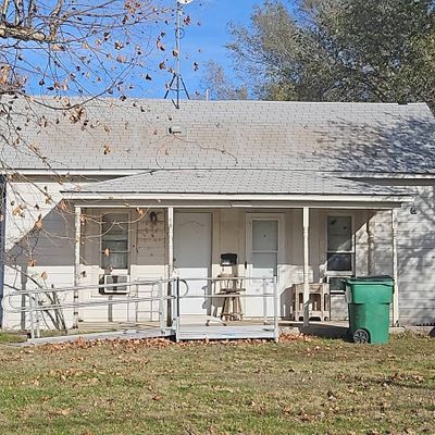 623 10 Th St, Snyder, OK 73566