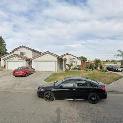 6259 N Vista Ave, Fresno, CA 93722