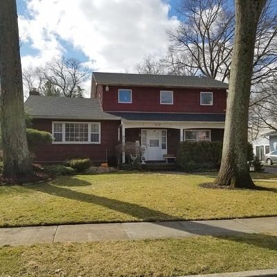 632 Wadleigh Ave, West Hempstead, NY 11552