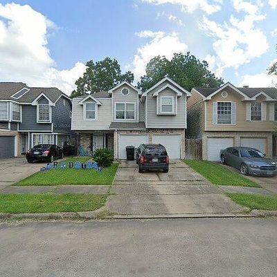 6406 Chatham Island Ln, Houston, TX 77035