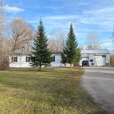 55 Rose St, Cadillac, MI 49601