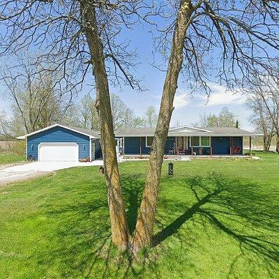 5514 Hawthorne Dr, Pulaski, WI 54162