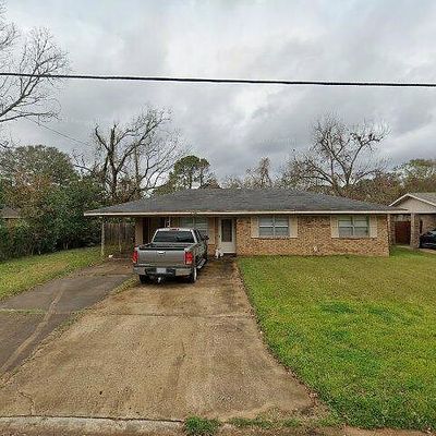 5516 Jeff Davis Dr, Alexandria, LA 71302