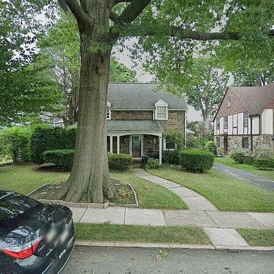 559 Broadview Rd, Upper Darby, PA 19082