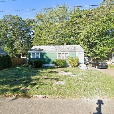 56 Woodvale Rd, West Haven, CT 06516