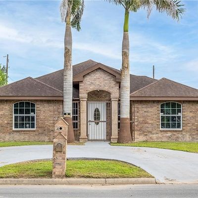 5605 S Belize Lane S, Pharr, TX 78577