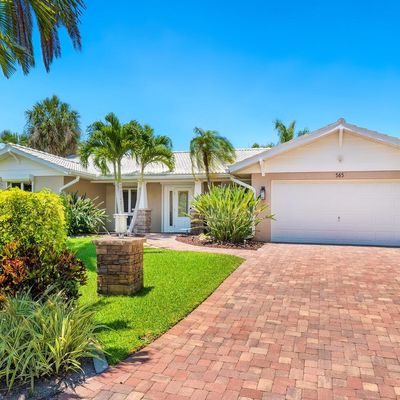 565 Commonwealth Pl, Sarasota, FL 34242