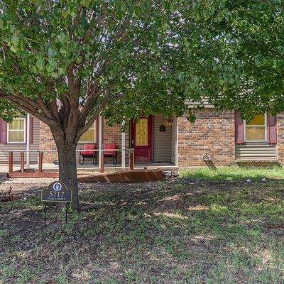 5717 Pearce St, The Colony, TX 75056