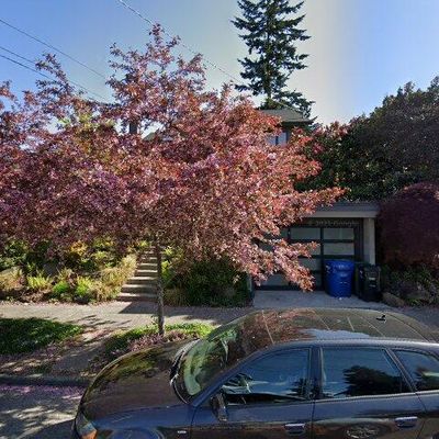 5741 Ne 61 St St, Seattle, WA 98115