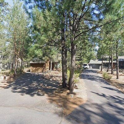 57550 Lark Ln # 13, Sunriver, OR 97707