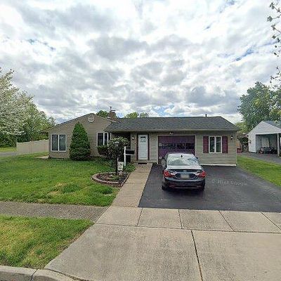 58 Locust Ln, Levittown, PA 19054