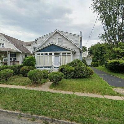 58 S Pennock Ave, Upper Darby, PA 19082