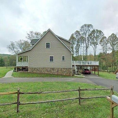 581 Stockner Cementery Rd, Fancy Gap, VA 24328