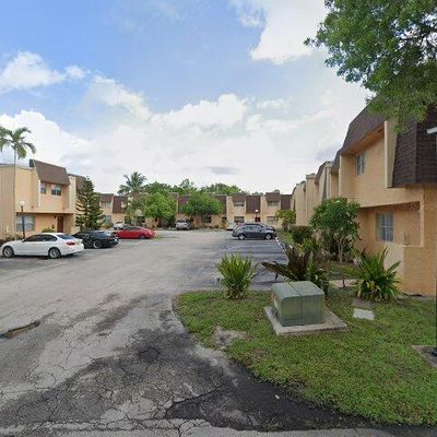 5817 Blueberry Ct #92, Lauderhill, FL 33313