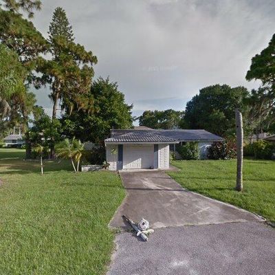 584 Beverly Rd, Venice, FL 34293