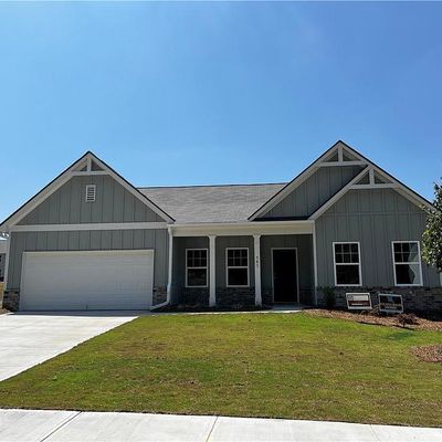 585 River Run Dr, Dallas, GA 30132