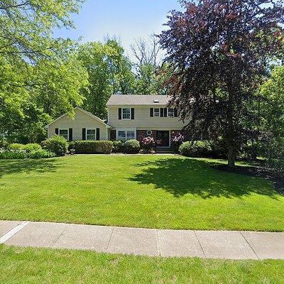 70 Hampton Rd, Chatham, NJ 07928