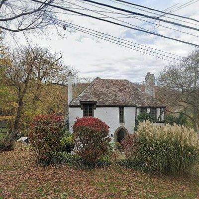 701 Cascade Rd, Pittsburgh, PA 15221