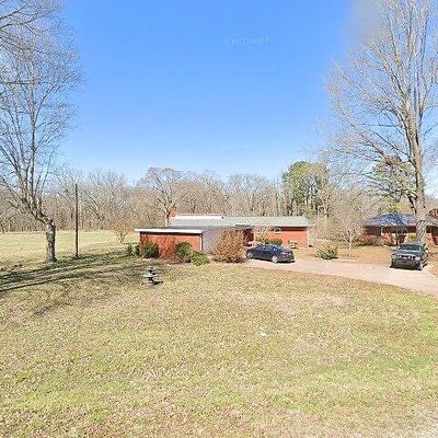 705 W Main St, Waverly, TN 37185