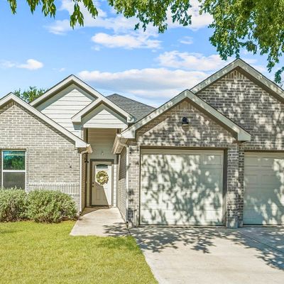 707 N Las Vegas Trl, Fort Worth, TX 76108