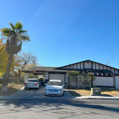 7075 Starwood Dr, Las Vegas, NV 89147