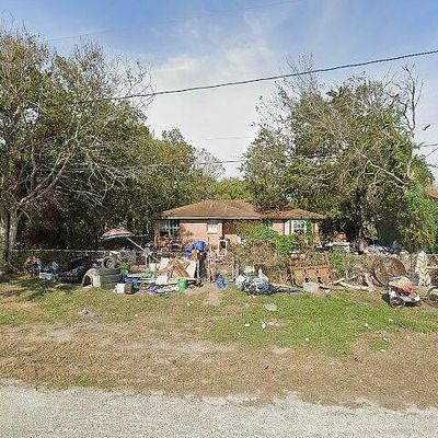 710 Perryman Ave, Palacios, TX 77465