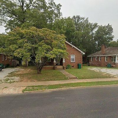 713 Holloway Ave, Greenwood, SC 29646