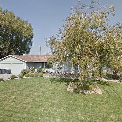 714 W Village Ave, Moses Lake, WA 98837